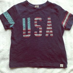Gap 2 T shirt